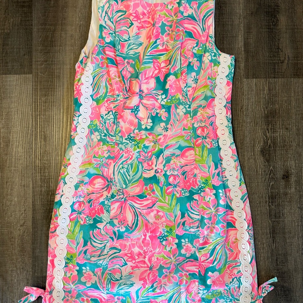 Lily Pulitzer Shift Dress size 6